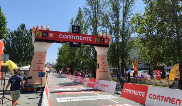 Sabgal Anicolor vence a volta a Portugal em Bicicleta com Artem Nych