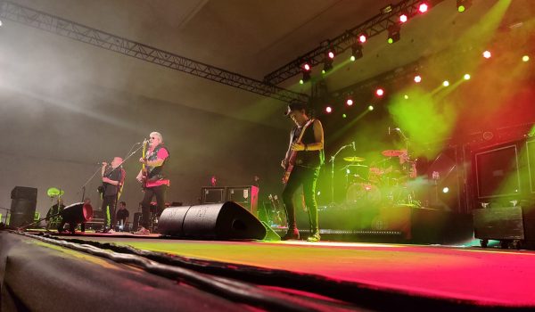 Xutos e Pontapés na inauguração do espaço Arena do Centro  Cultural de  Paredes