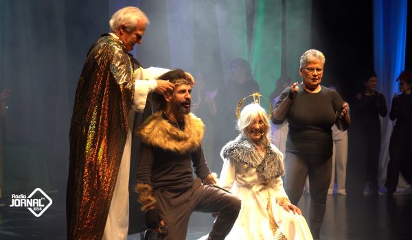 “Luzia e o Lobo” subiu ao palco do Centro Cultural de Paredes