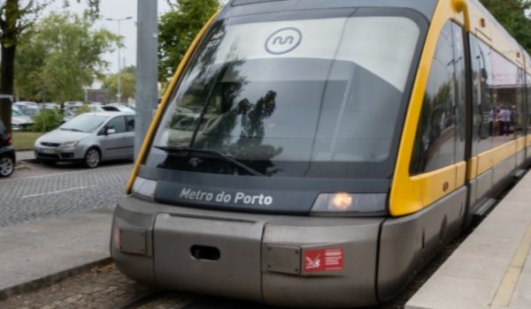 EXECUTIVO DE VALONGO PEDE DUAS LINHAS DE METRO NO CONCELHO