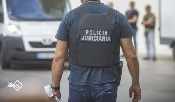 ADVOGADA VOLTA A SER DETIDA POR COLOCAR DROGA NA CADEIA DE CUSTÓIAS