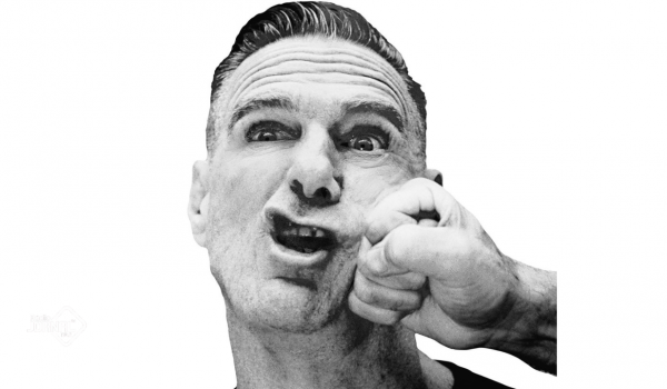 BRYAN ADAMS COM CONCERTO NO PORTO ESTE ANO