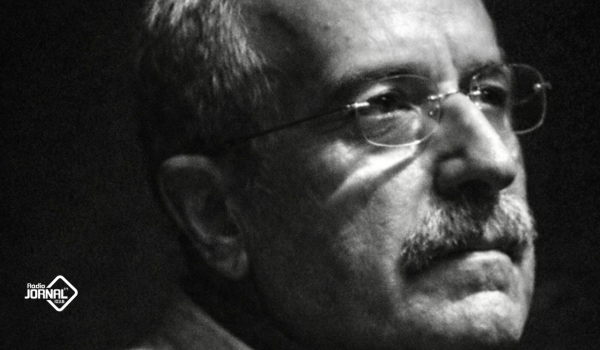 MORREU O CENÓGRAFO E FIGURINISTA ANTÓNIO CASIMIRO