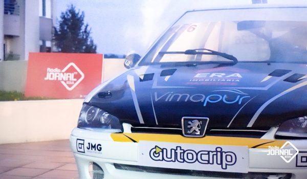 RUI SILVA NO NACIONAL DE RALICROSS COM AS CORES DA JORNAL FM