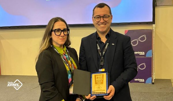 CORTEZ MARQUES OCULISTA DISTINGUIDO COM PRÉMIO ÓPTICAPRO 2026 EM RESPONSABILIDADE SOCIAL