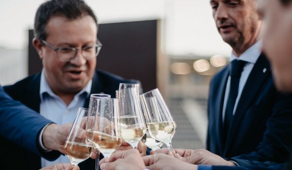 USC PAREDES INAUGURA NOVA LOJA OFICIAL E REFORÇA LIGAÇÃO AOS ADEPTOS