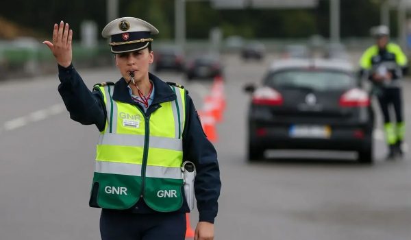 PSP, GNR E ANSR LANÇAM CAMPANHA NACIONAL PARA PROTEGER PEÕES E CICLISTAS