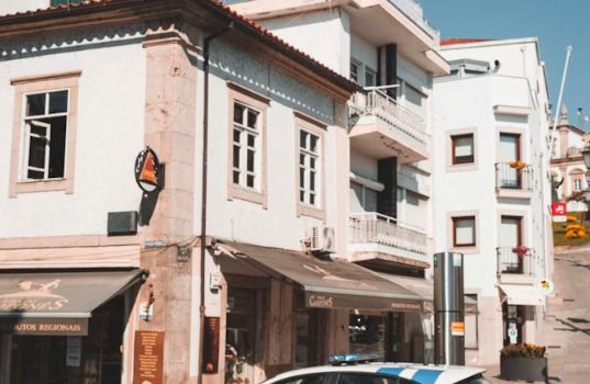 PSP DETÉM 836 PESSOAS E REGISTA MAIS DE 4 MIL INFRAÇÕES RODOVIÁRIAS NA OPERAÇÃO “PÁSCOA EM SEGURANÇA 2026″”