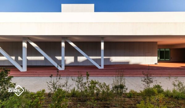 CCP inaugura exposição sobre 50 anos da Constituição com obras de 50 artistas