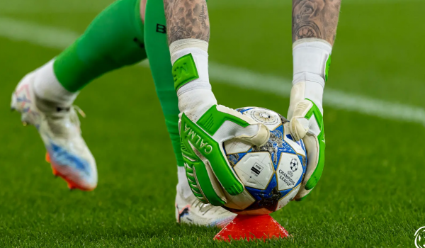 LIGAS EUROPEIAS ENTRAM NA FASE DECISIVA DA TEMPORADA