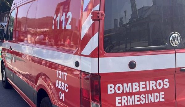 Despiste de motociclo na A4 provoca um ferido grave junto a Ermesinde