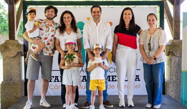 Penafiel reforça apoio a famílias numerosas com cartão municipal que já abrange mais de 1500 pessoas