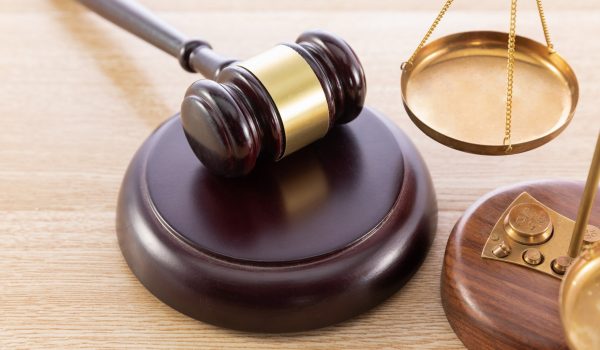 Dono de centro de estudos na Maia convenceu menor com aliança de noivado: Supremo reduz-lhe a pena