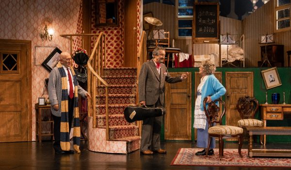 “Um Quinteto de Morte”: Clássico do humor britânico estreia-se no Porto com elenco de luxo