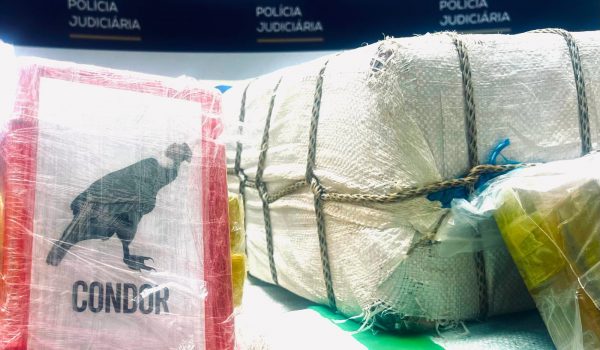 Operação “Buongiorno”: Intercetadas mais de 2,6 toneladas de cocaína em alto mar e detidos 4 suspeitos
