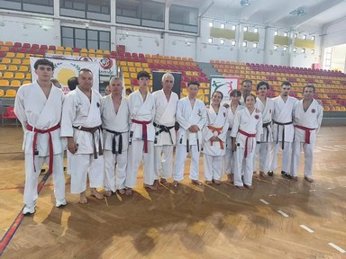 Associação de Karaté de Paredes e Vale do Sousa em Estágio Nacional com mestre japonês