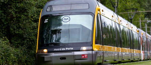 Metro do Porto entra hoje em horário de verão com reforço na Linha Azul