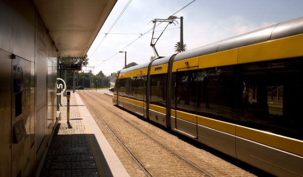 Metro do Porto lança concurso de 690 milhões de euros para a operação e manutenção da rede