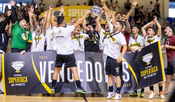 ‘Poker’ de João Vitória dá Supertaça de futsal da AF Porto ao Balantuna