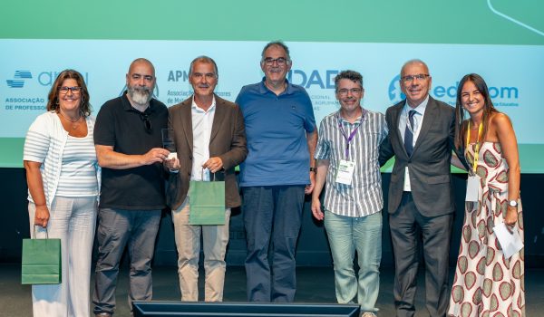 Escolas de Ermesinde e do Cerco galardoadas na final nacional do ‘Apps for Good’