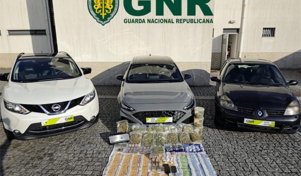 Operação da GNR apreende mais de 15 mil doses de droga e 38 mil euros em três concelhos
