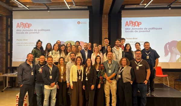 Paredes reforça competências em políticas de juventude em formação europeia em Barcelona